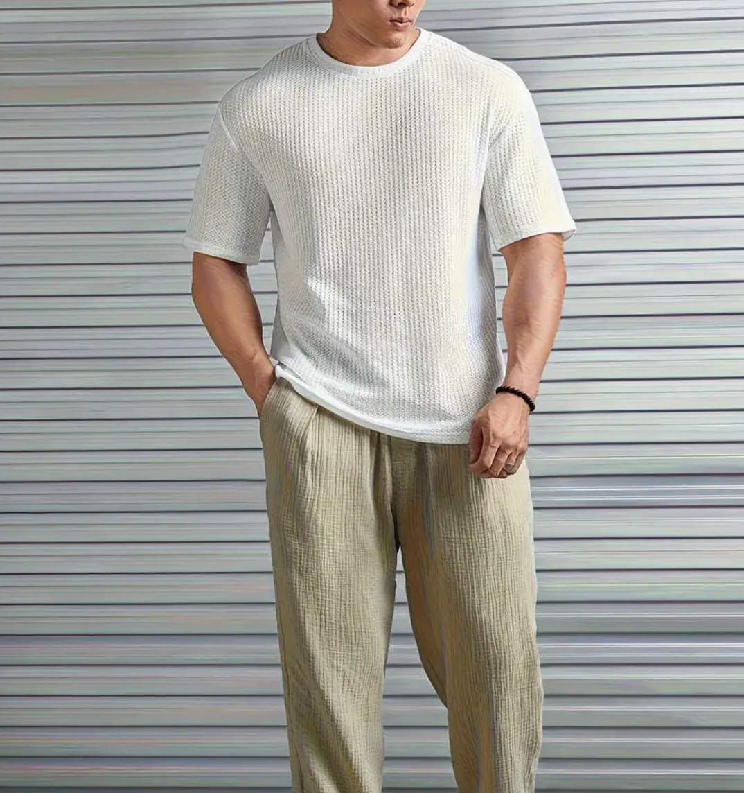 Mens Textured Crew Neck Short Sleeve Tee